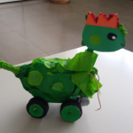 Lo Speedysauro. realizzato dai bambini della Scuola Primaria di Dervio